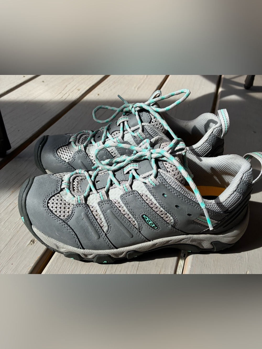 KEEN Women’s Koven Hiking Shoe Size 8